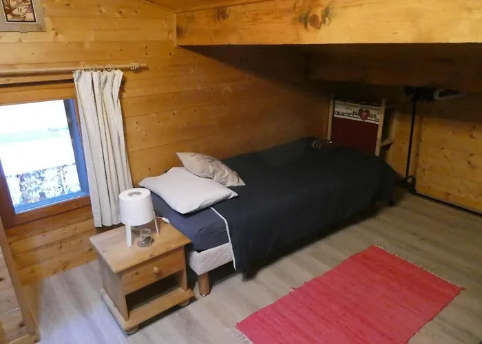 Central Hostel Chatel