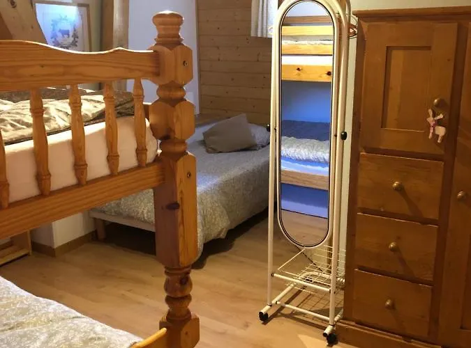 Central Hostel Chatel *