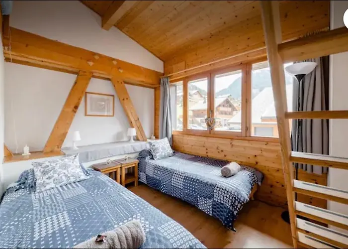 Central Hostel Chatel ホステル シャテル