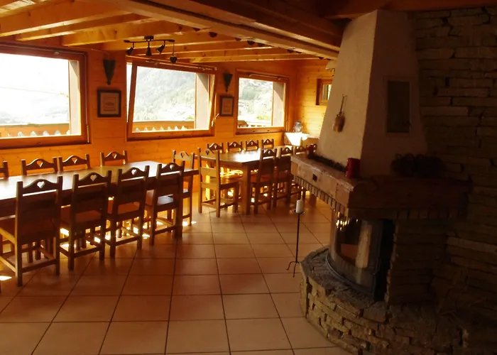 ホステル Central Hostel Chatel シャテル