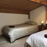 Hostel Central Hostel Chatel
