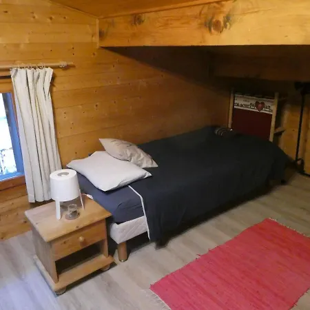 Central Hostel Chatel