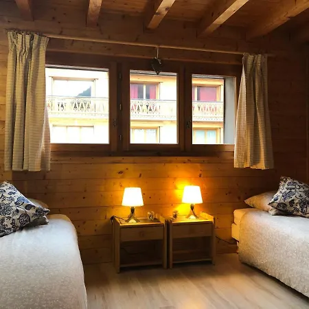 Central Hostel Chatel *