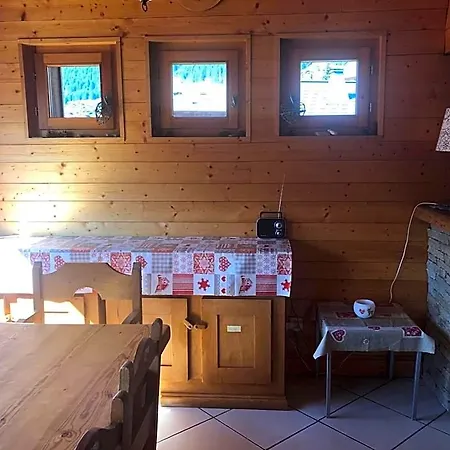 Central Hostel Chatel