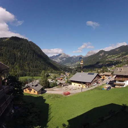 Central Hostel Chatel