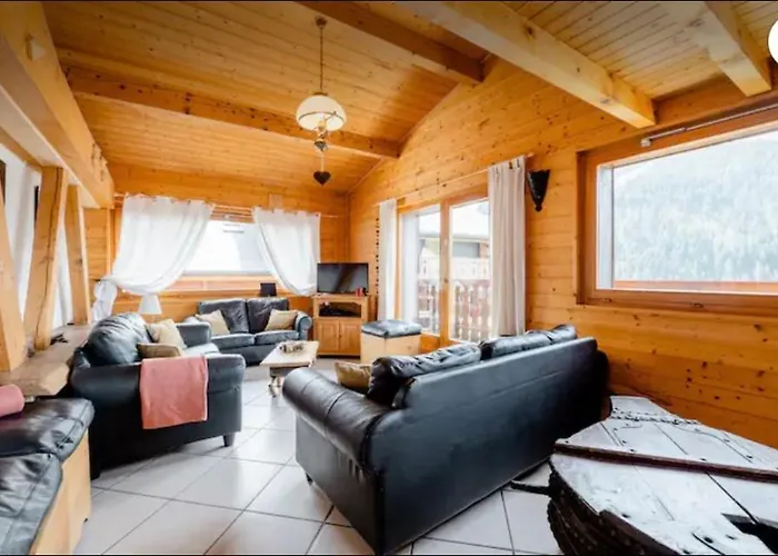 Central Hostel Chatel