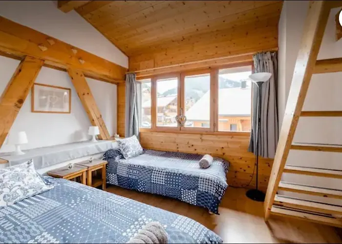 Central Hostel Chatel Ostello *