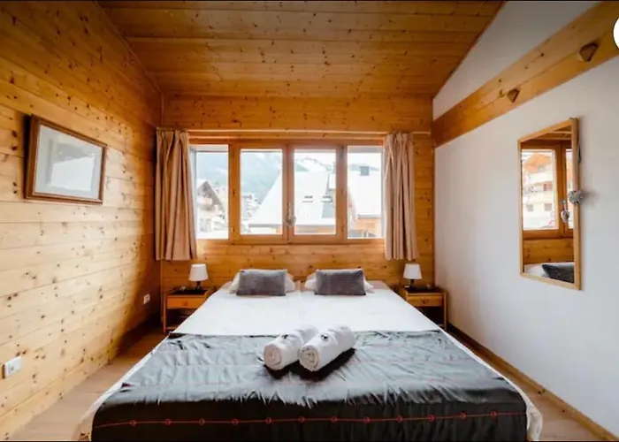 Central Hostel Chatel *